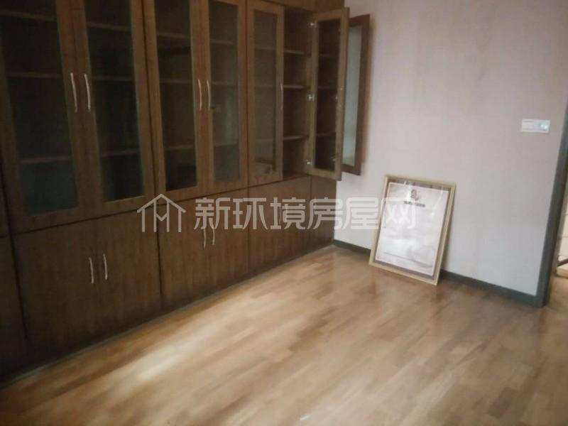 御都花园别墅  4室2厅4卫    9000.0元/月室内图