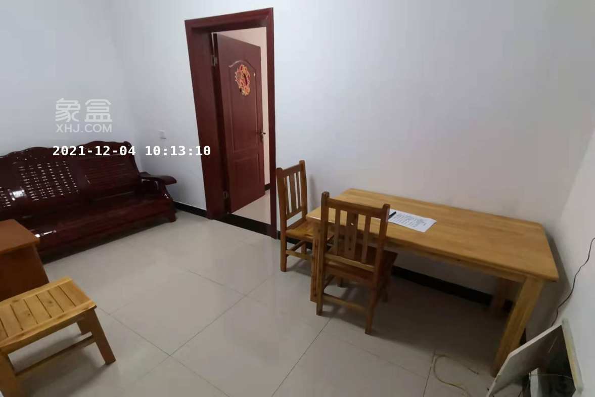 天下一家  1室1厅1卫    1400.0元/月室内图