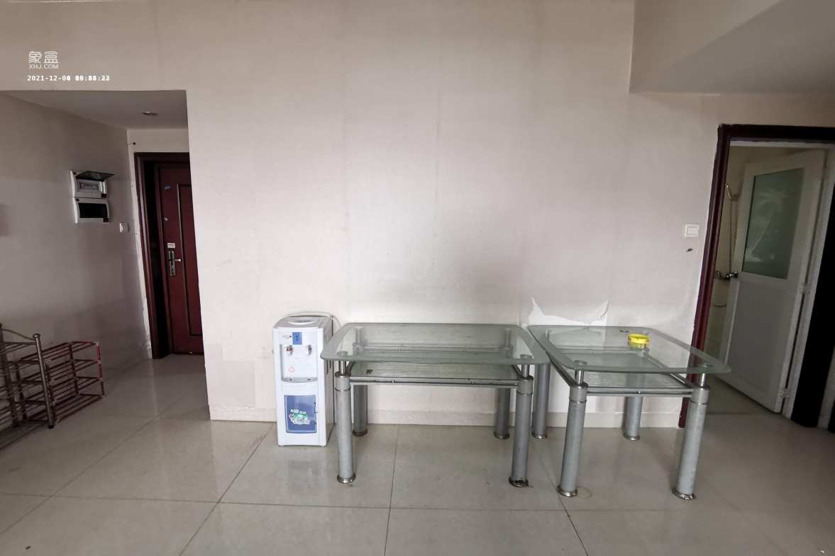 上河国际C区 3室2厅1卫 2600.0元/月 上河国际C区 3室2厅1卫 2600.0元/月室内图