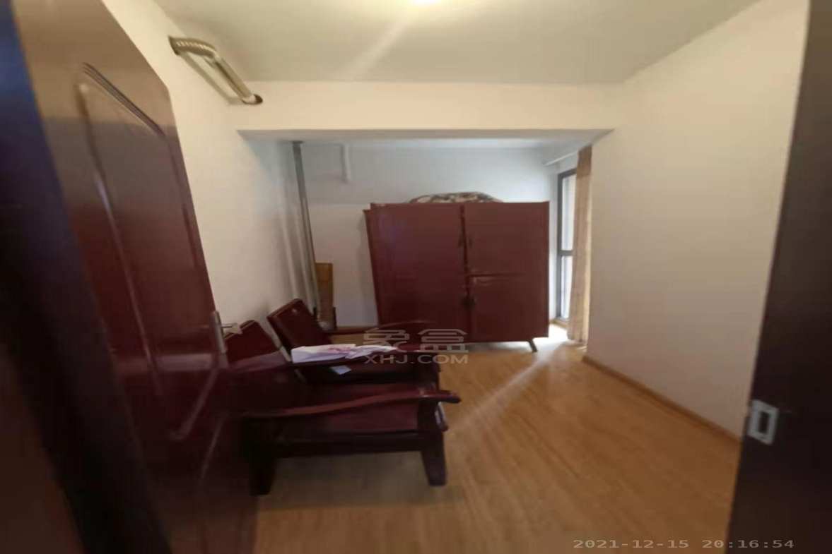 世贸广场二期 3室2厅1卫 2000.00元/月 世贸广场二期 3室2厅1卫 2000.00元/月室内图