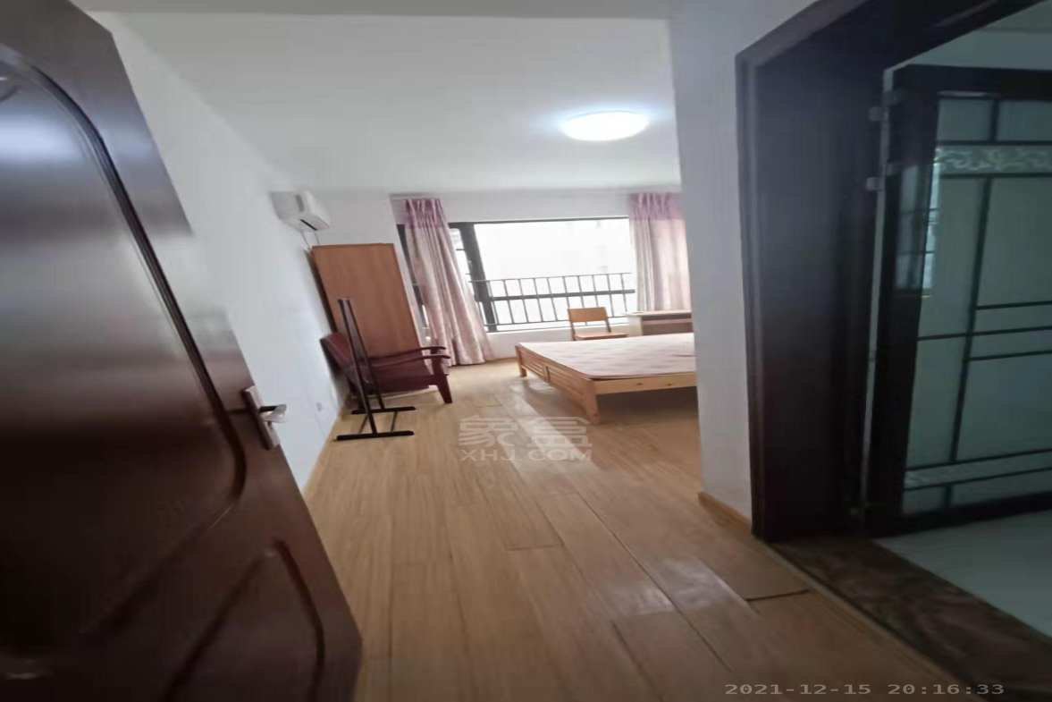 世贸广场二期 3室2厅1卫 2000.00元/月 世贸广场二期 3室2厅1卫 2000.00元/月室内图