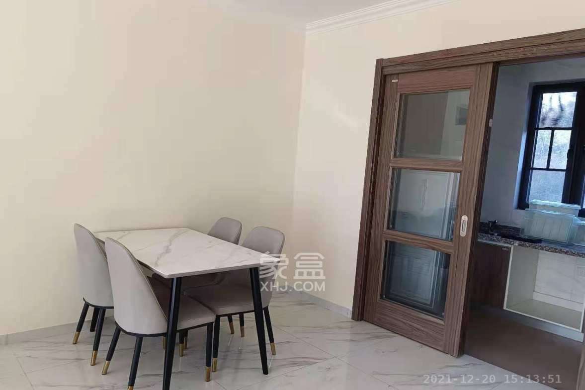 碧桂园公园壹号(凯怡茗苑)  3室2厅1卫    2000.0元/月 碧桂园公园壹号(凯怡茗苑)  3室2厅1卫    2000.0元/月室内图