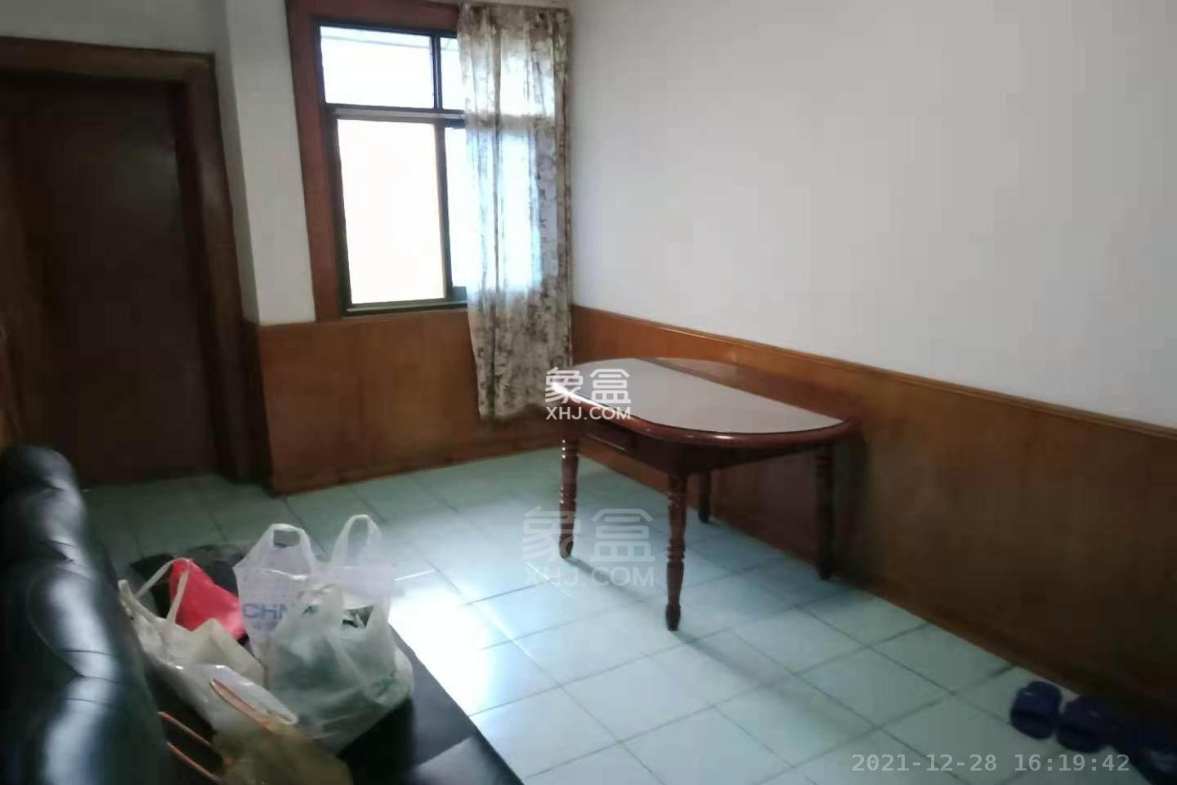 滨江一村  3室2厅1卫   1400.00元/月室内图1