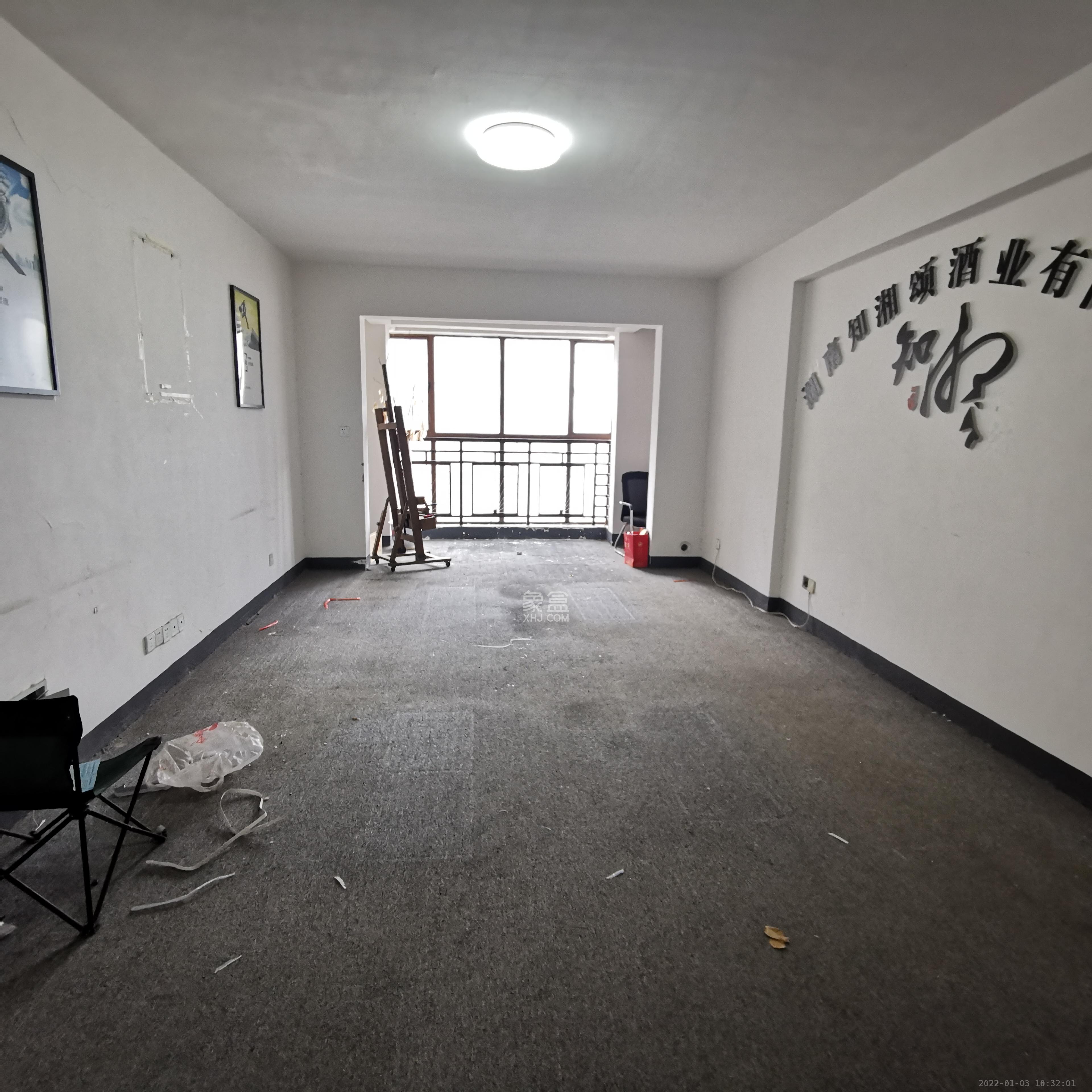 高信向日葵 4室2厅2卫 3000.0元/月