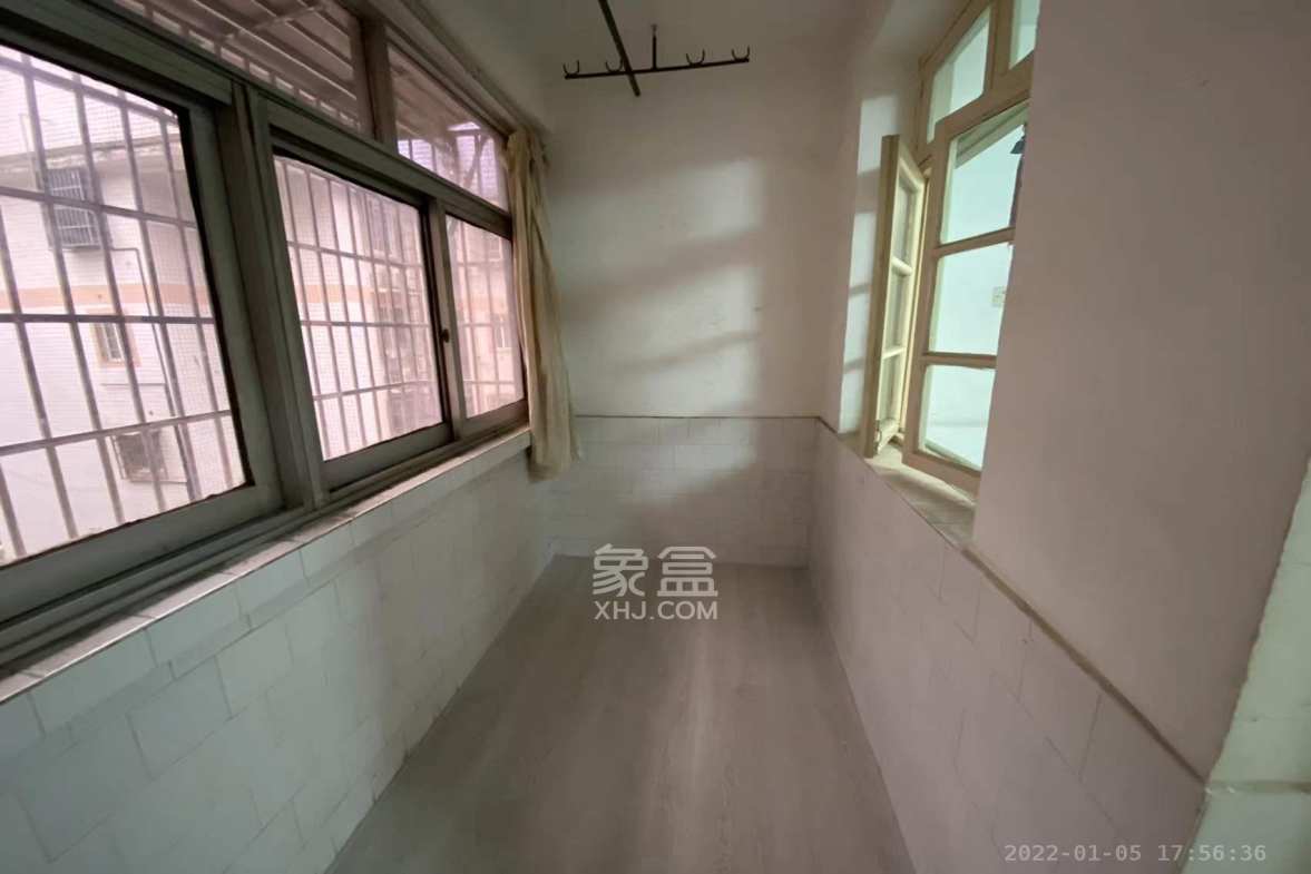 向东南社区  2室1厅1卫    1500.0元/月室内图