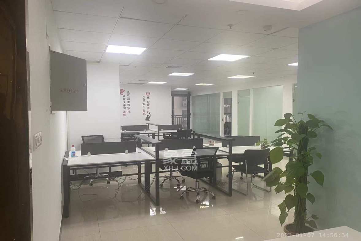 新长海广场  0室0厅0卫    10000.0元/月室内图