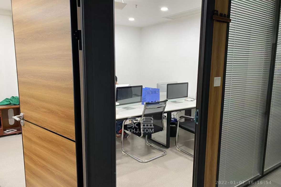 新长海广场 0室0厅0卫 20000.0元/月 新长海广场 0室0厅0卫 20000.0元/月室内图