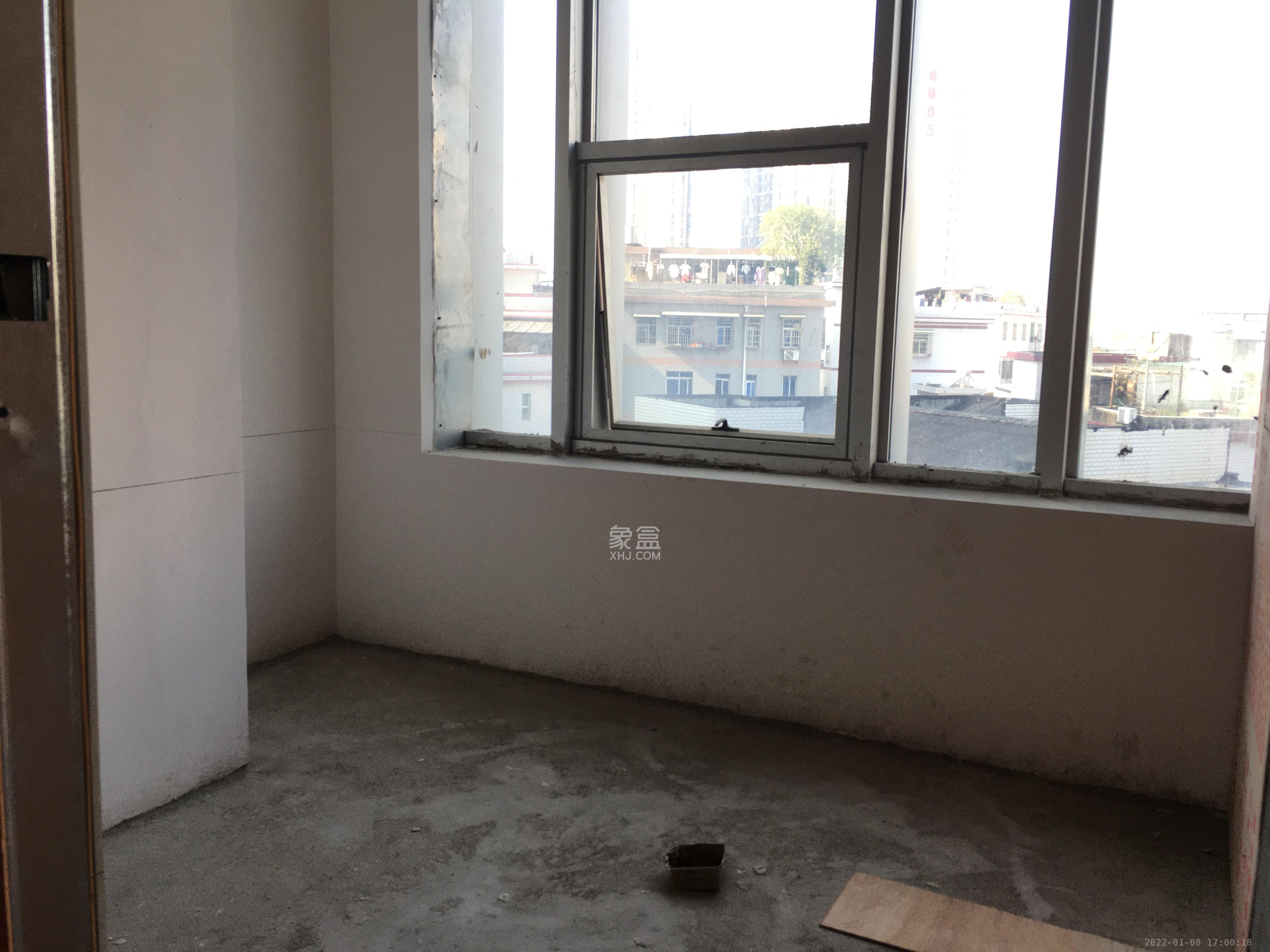 兴旺双铁城   124.86㎡      10000.0元/月室内图