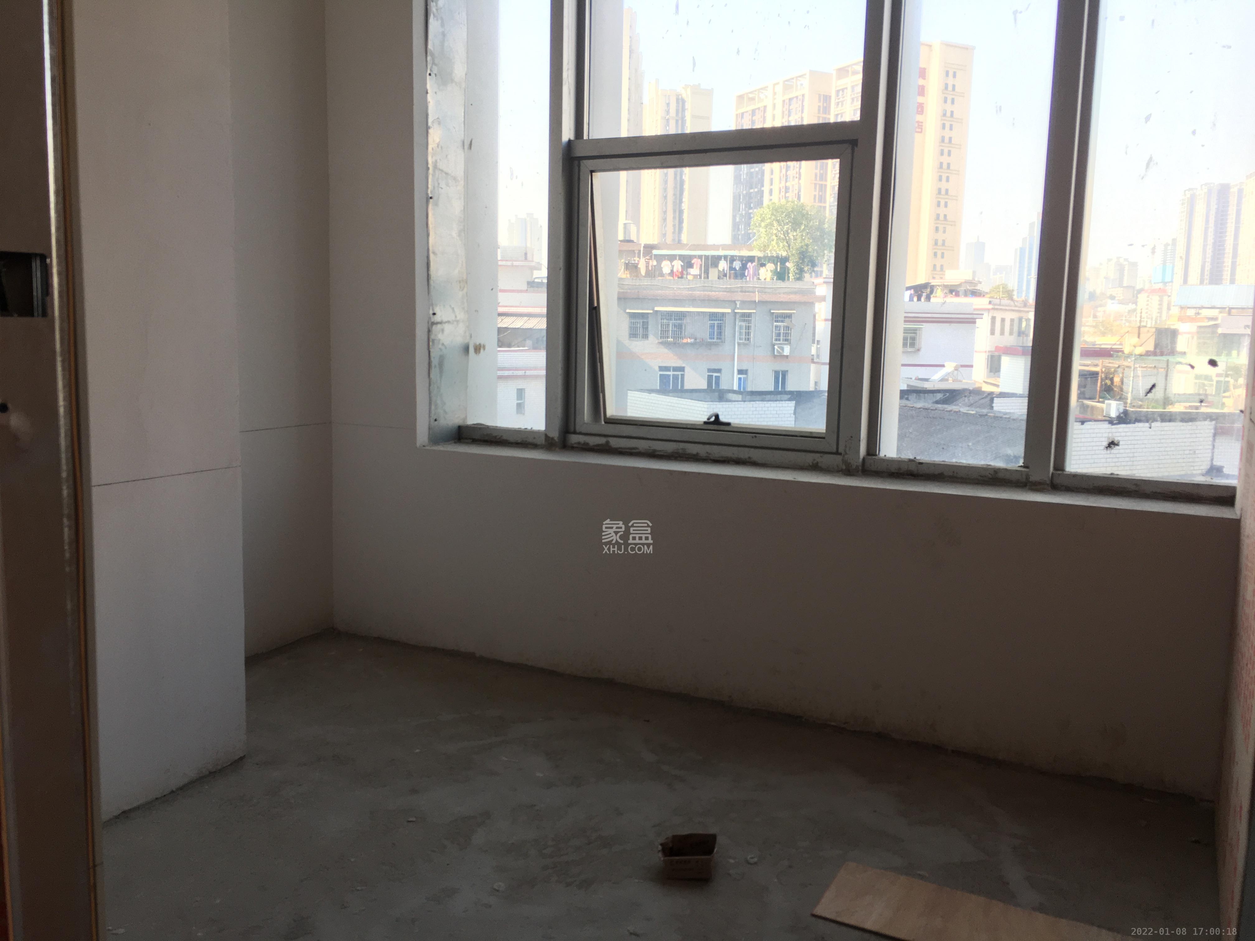 兴旺双铁城   124.86㎡      10000.0元/月室内图