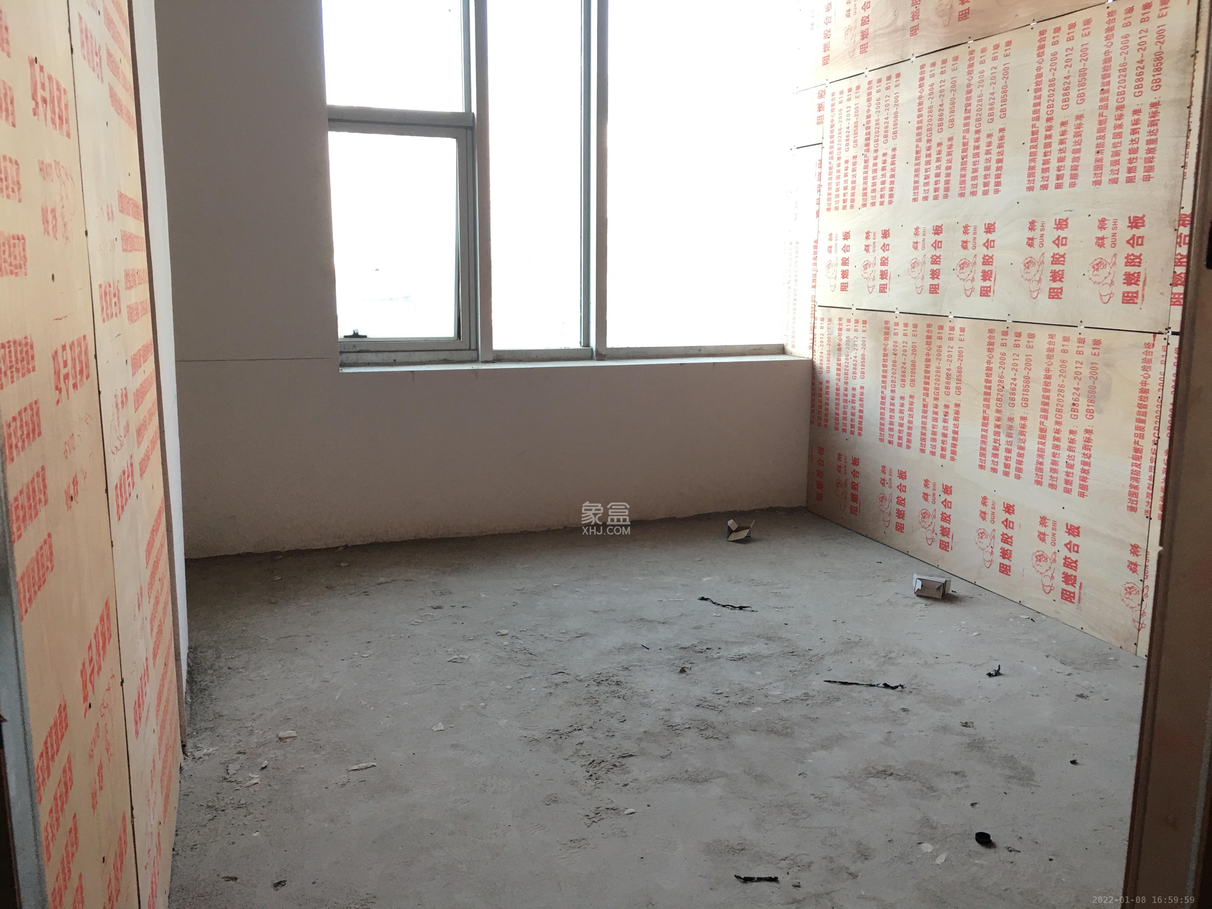 兴旺双铁城   124.86㎡      10000.0元/月室内图