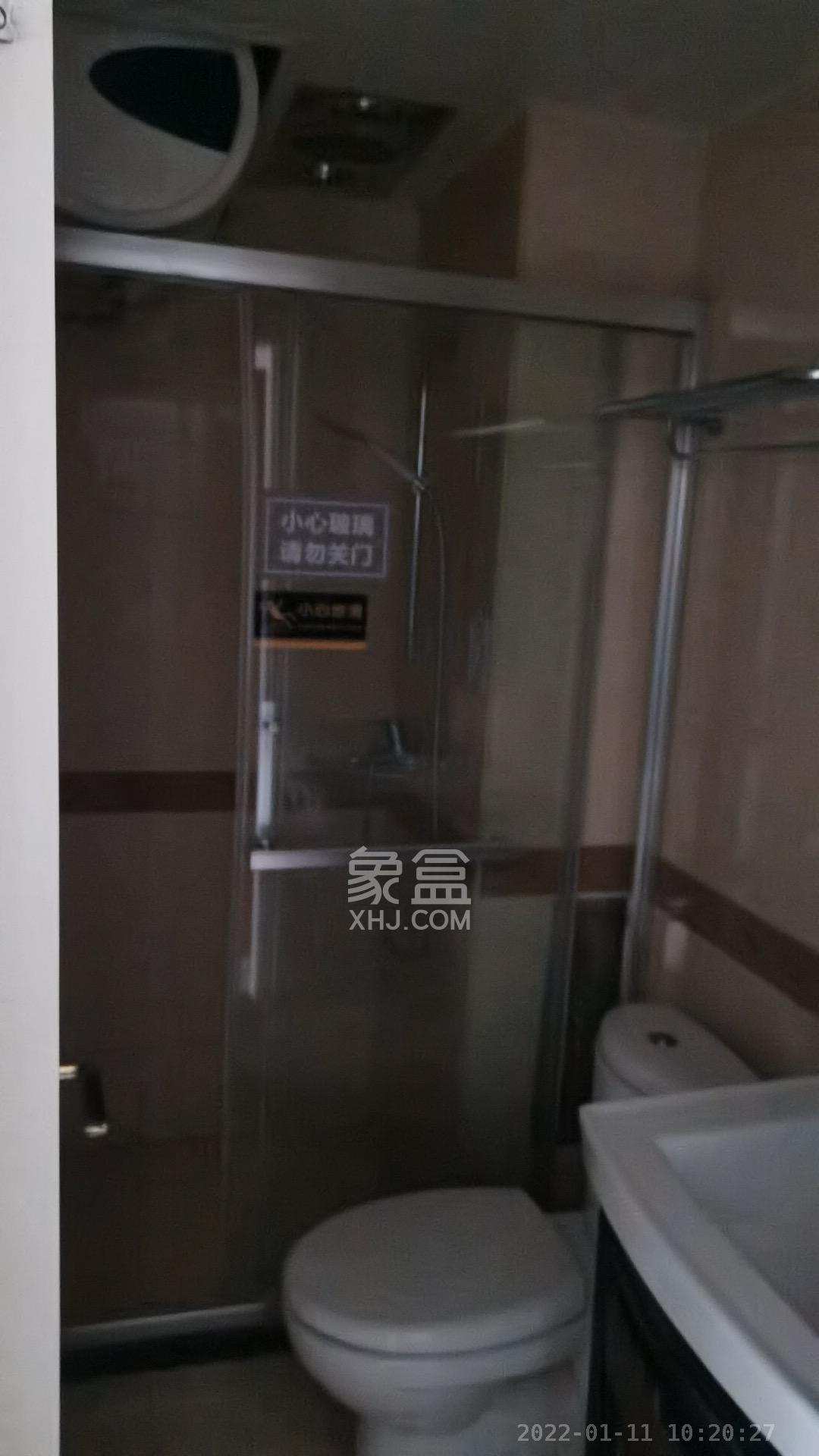 壹号公馆  1室1厅1卫    2800.0元/月室内图