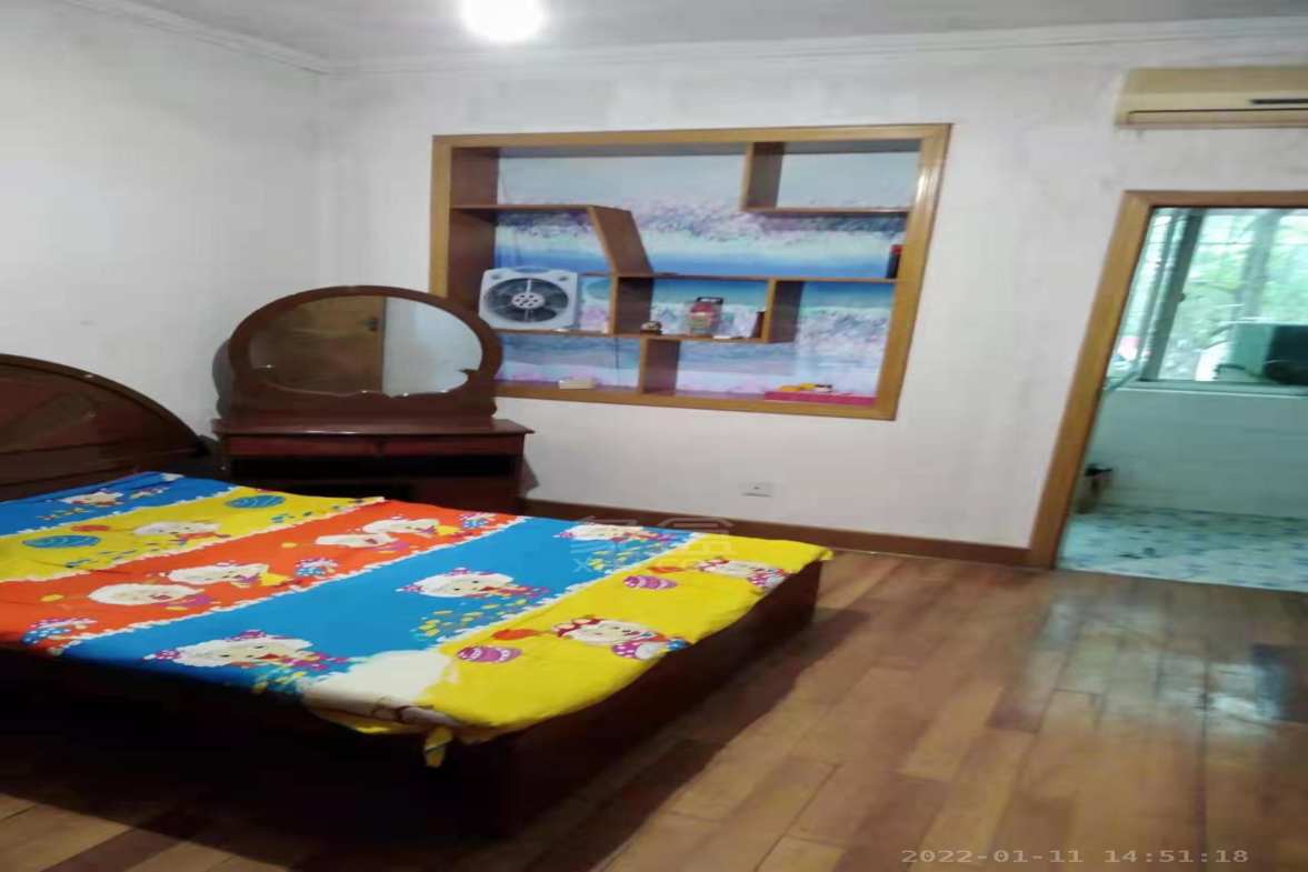 芙蓉小区新华东路123号  3室2厅1卫    1000.0元/月室内图