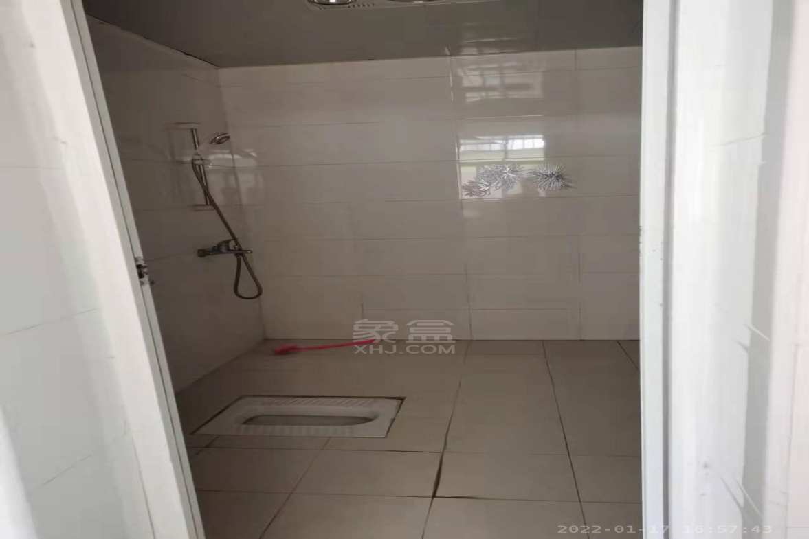 尧信花园  3室2厅2卫   1500.00元/月室内图