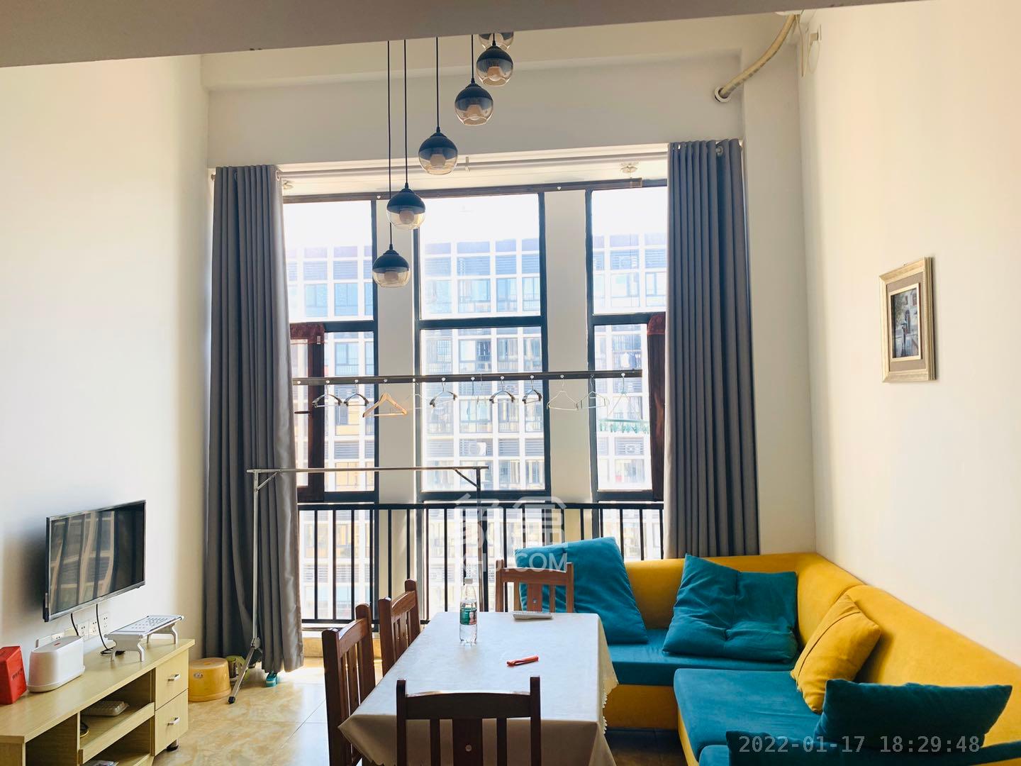 中建芙蓉嘉苑 1室1厅1卫 1800.0元/月