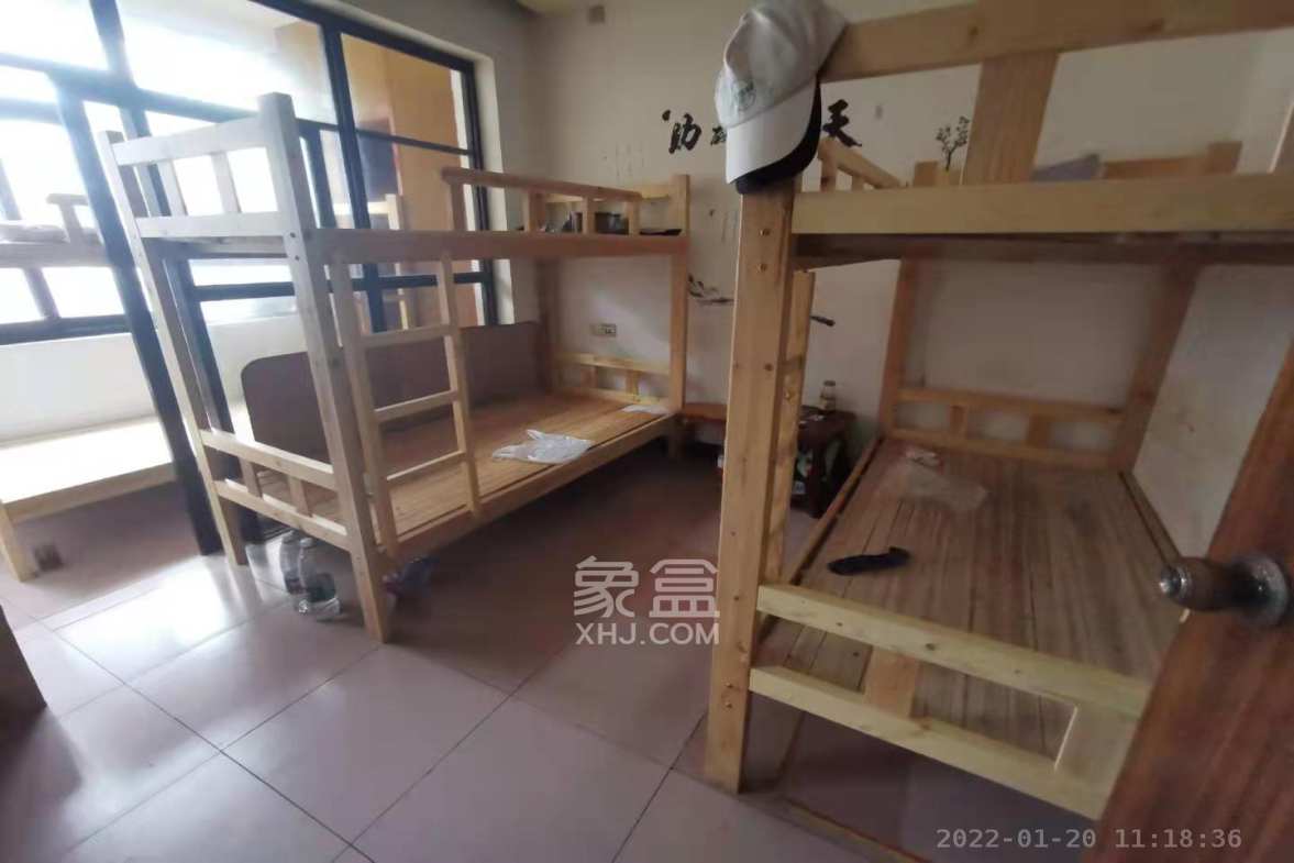 环城堤综合楼（产权如意街综合楼）  3室2厅1卫    3000.0元/月室内图