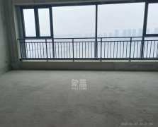 远洋外滩壹号  4室2厅3卫   6000.00元/月