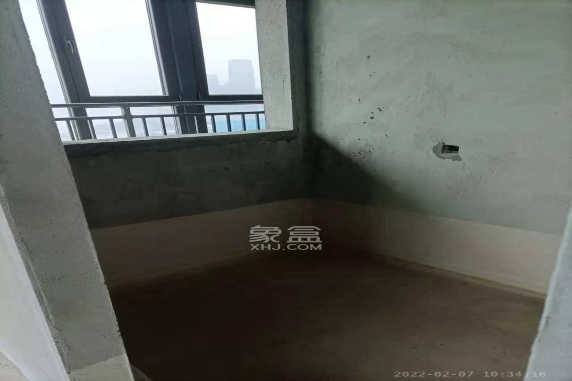 远洋外滩壹号  4室2厅3卫    6000.0元/月室内图