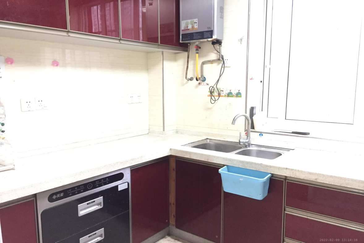 长丰星城 3室2厅2卫 1800.0元/月 长丰星城 3室2厅2卫 1800.0元/月室内图