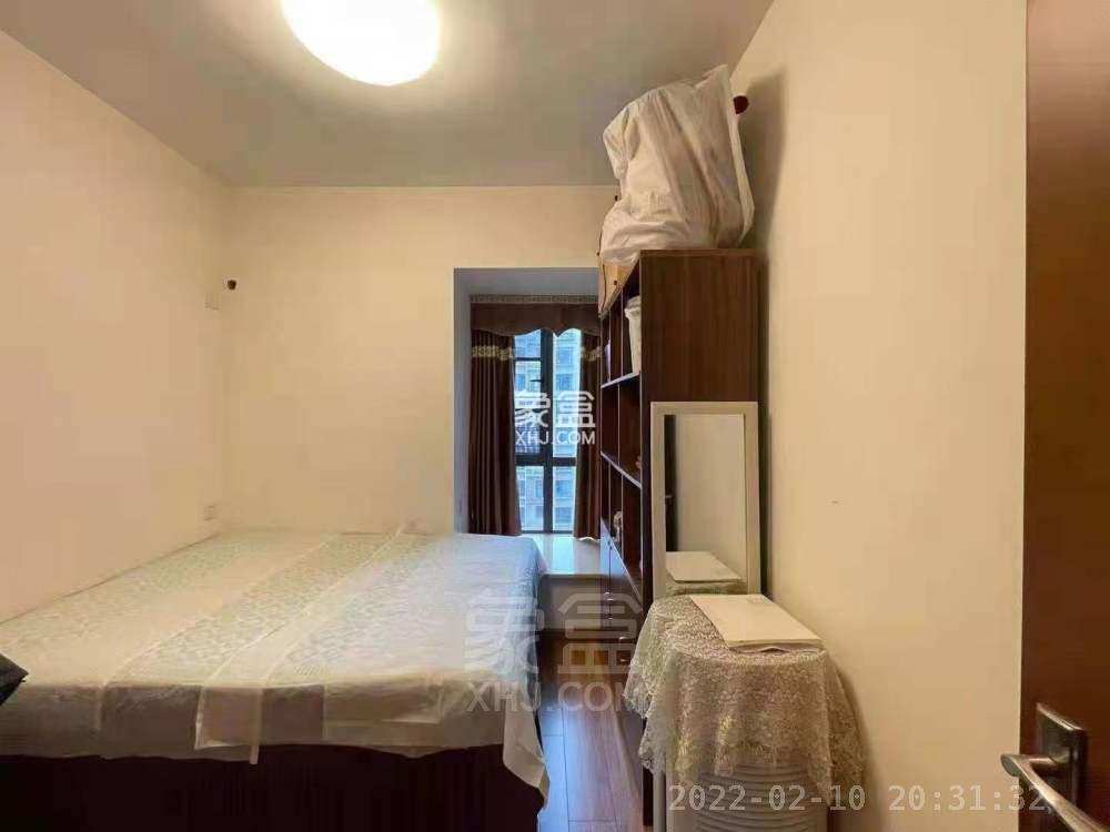 山水洲城华晨第一城  4室2厅2卫    2600.0元/月室内图