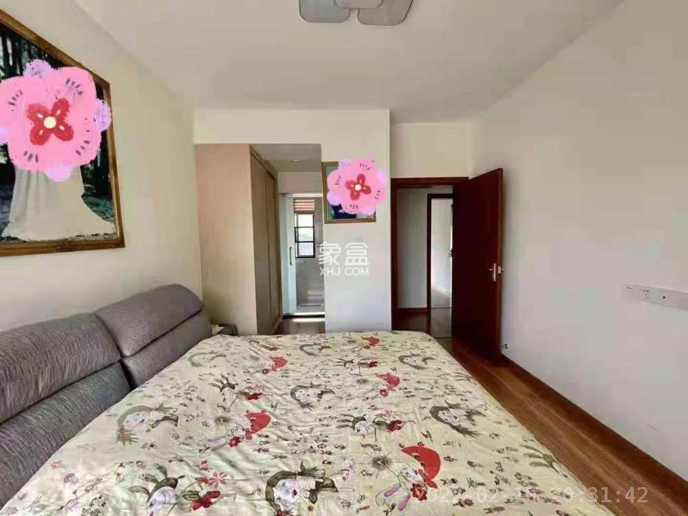 山水洲城华晨第一城  4室2厅2卫    2600.0元/月室内图