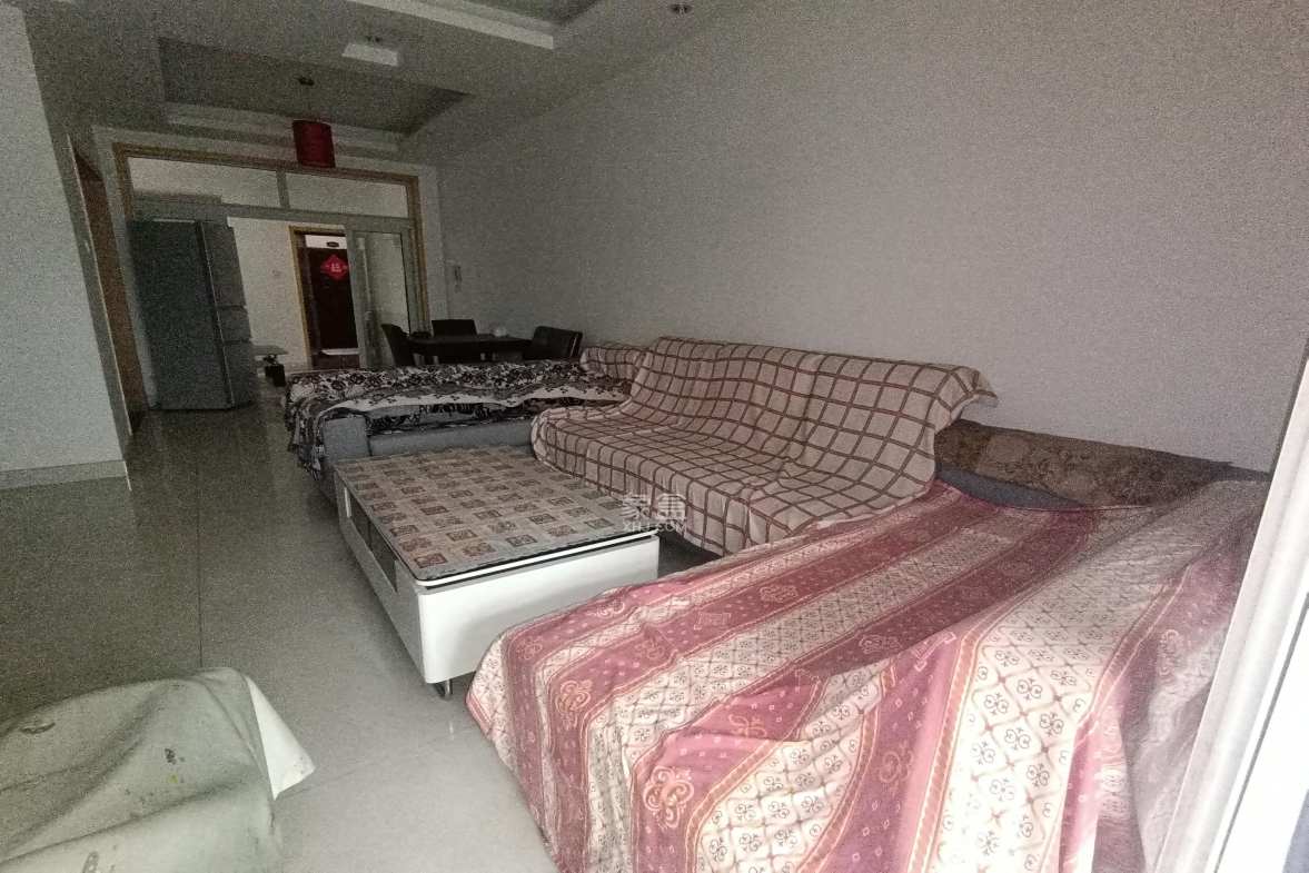 普瑞斯堡 3室2厅2卫 1800.0元/月 普瑞斯堡 3室2厅2卫 1800.0元/月室内图