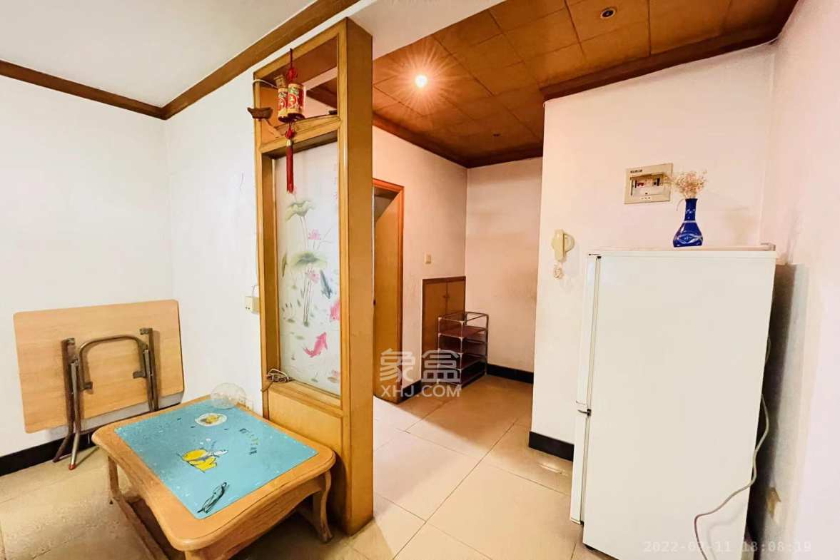 广厦新村  3室2厅1卫    1600.0元/月室内图