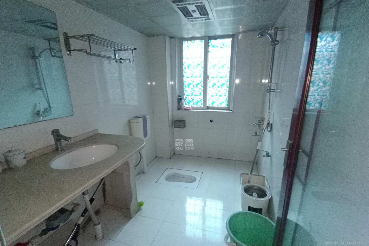 普瑞斯堡 3室2厅2卫 1800.0元/月 普瑞斯堡 3室2厅2卫 1800.0元/月室内图