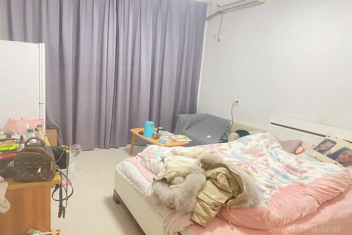 长房天翼未来城  1室1厅1卫    1700.0元/月室内图