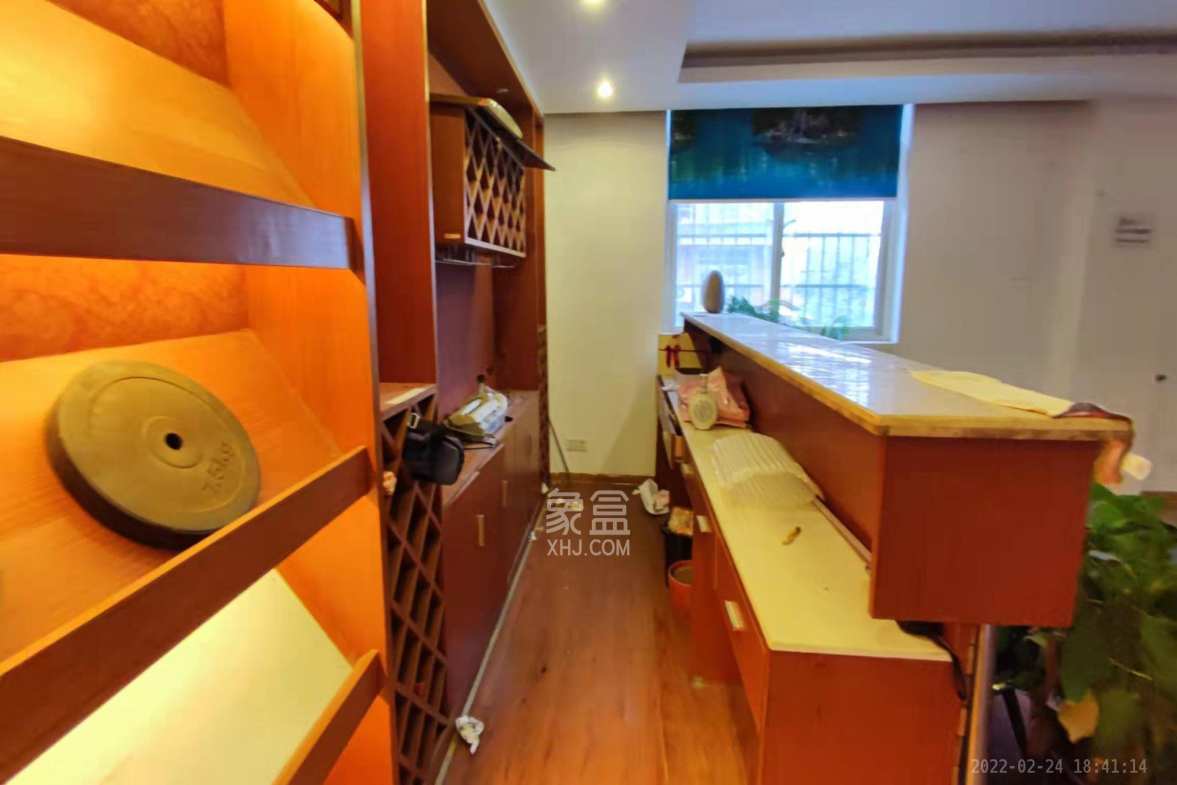 金鹰机电大市场  3室2厅2卫    1600.0元/月室内图