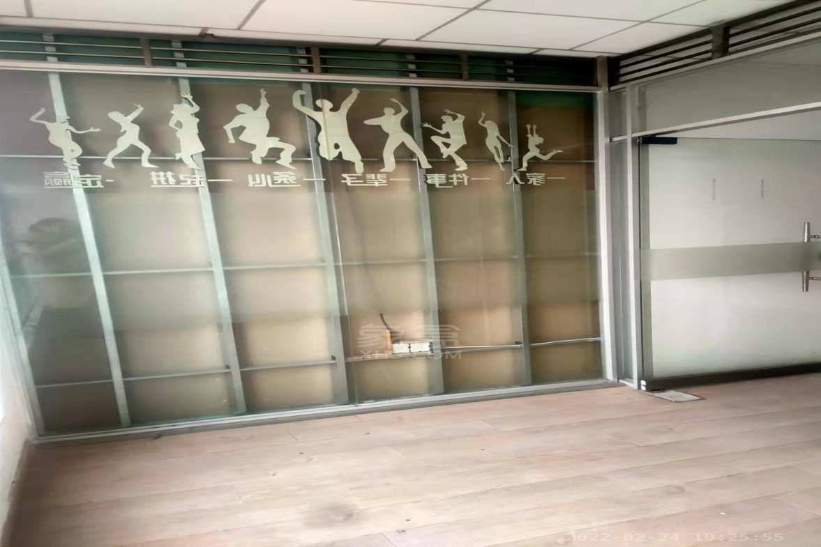 华尔兹  1室1厅1卫    1300.0元/月室内图