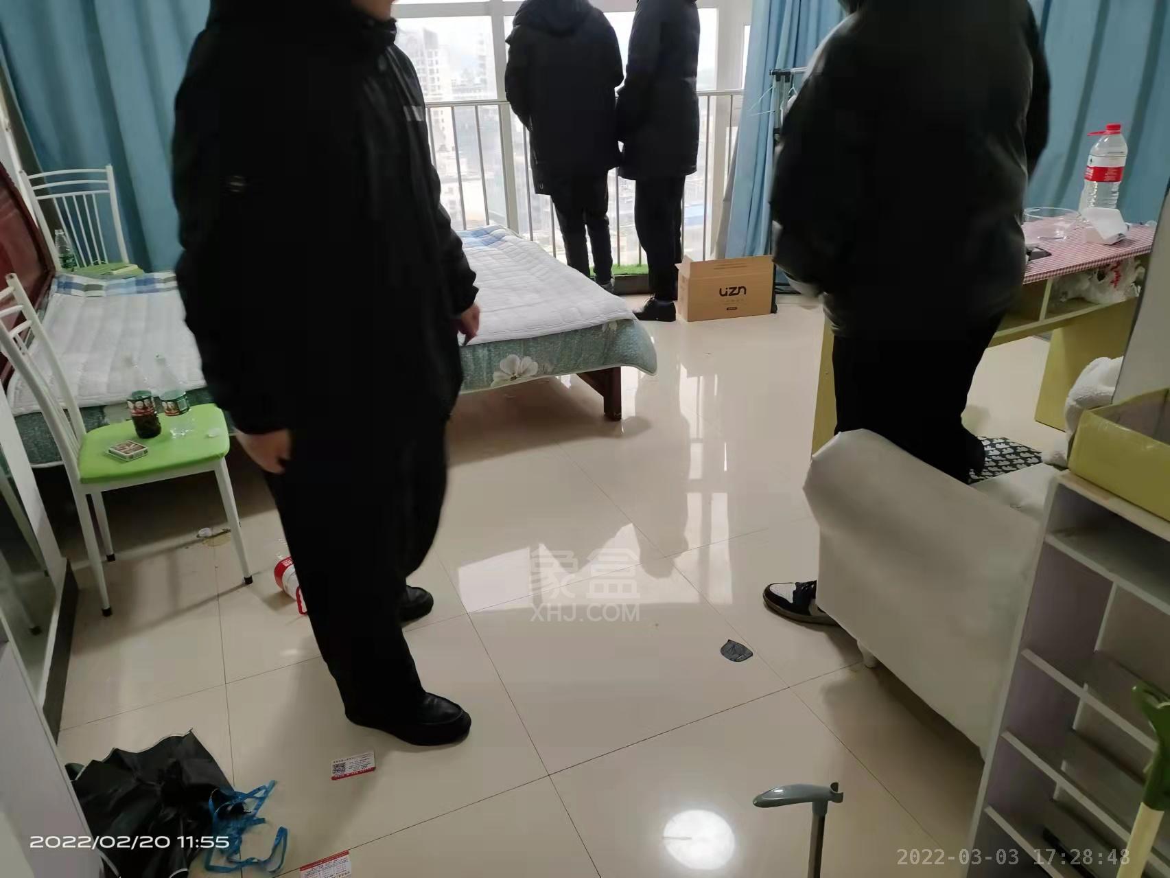 鸿益广场  1室1厅1卫   900.00元/月