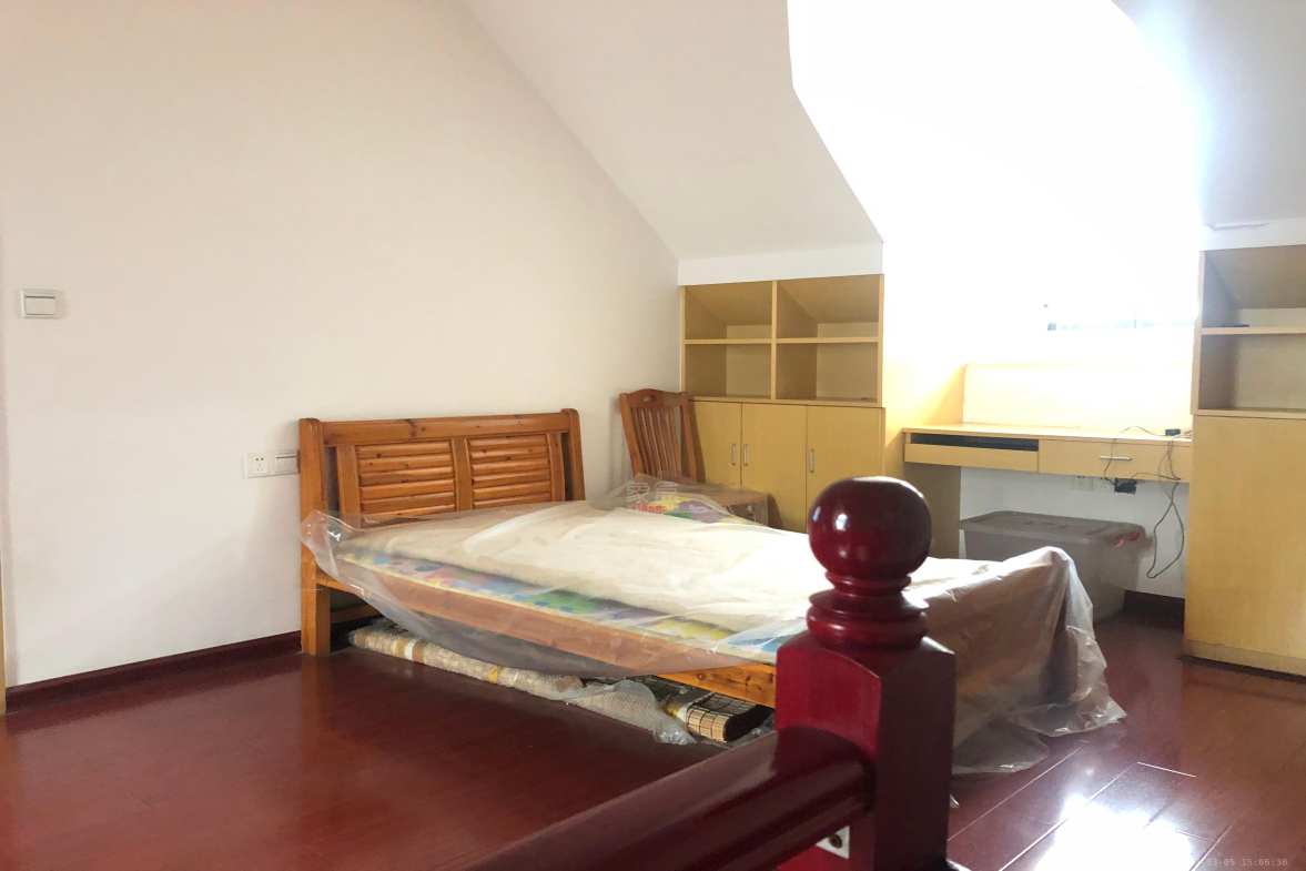 嘉盛华府  3室2厅2卫    1400.0元/月室内图