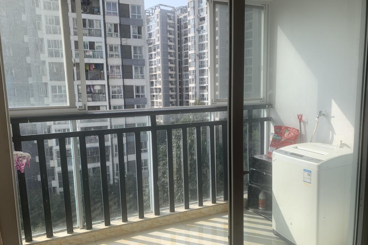 二江花园 1室1厅1卫 1500.00元/月 二江花园 1室1厅1卫 1500.00元/月户型图