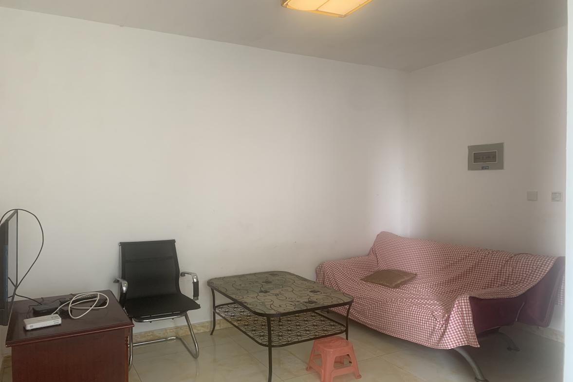 二江花园 1室1厅1卫 1500.00元/月 二江花园 1室1厅1卫 1500.00元/月室内图