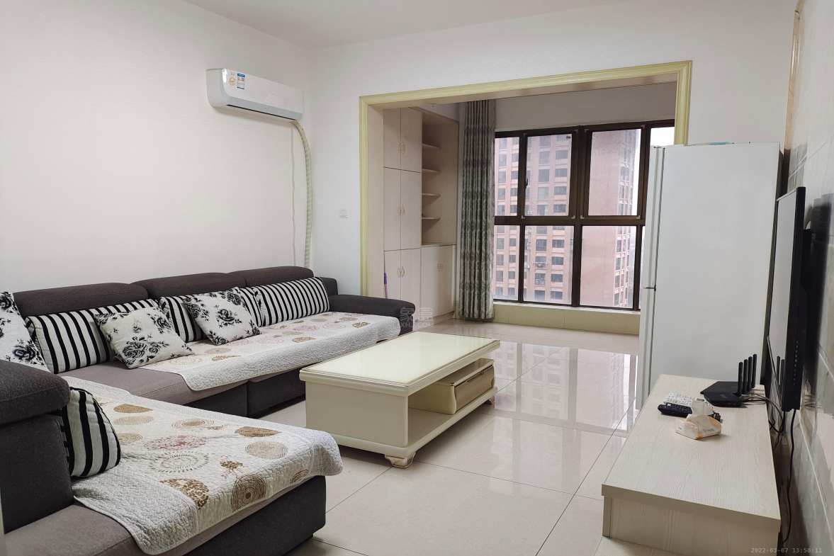 凯旋名门人民中路1006号  2室1厅1卫    1900.0元/月户型图