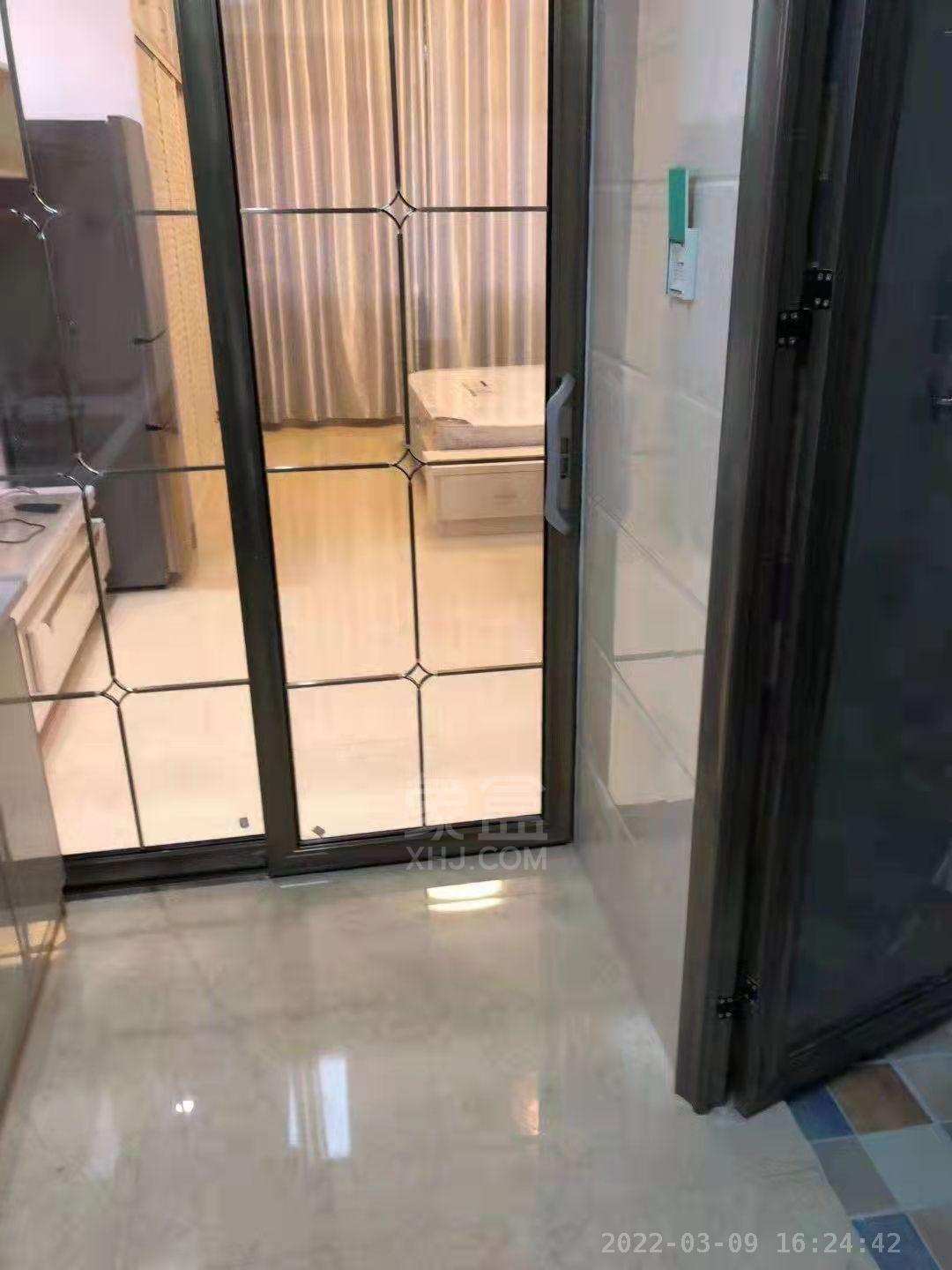 和厚园小区二期  1室1厅1卫   1500.00元/月室内图