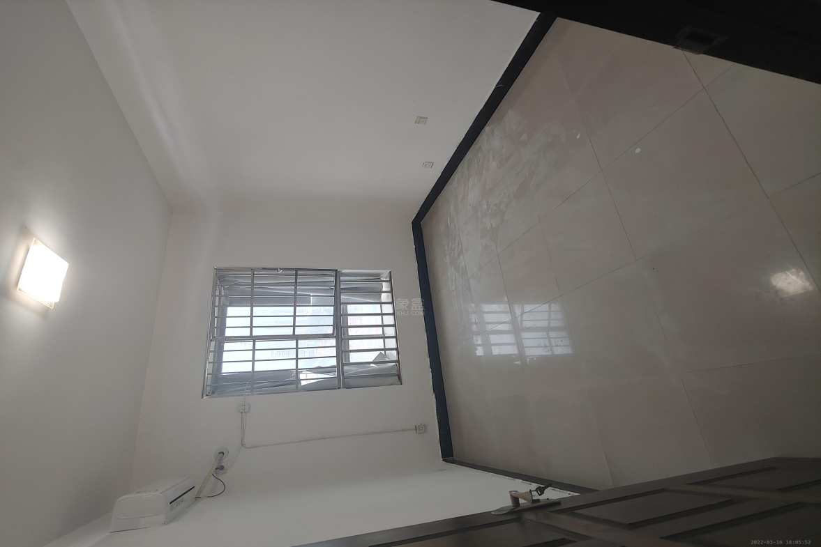 天顺楼 3室2厅1卫 2600.0元/月 天顺楼 3室2厅1卫 2600.0元/月室内图