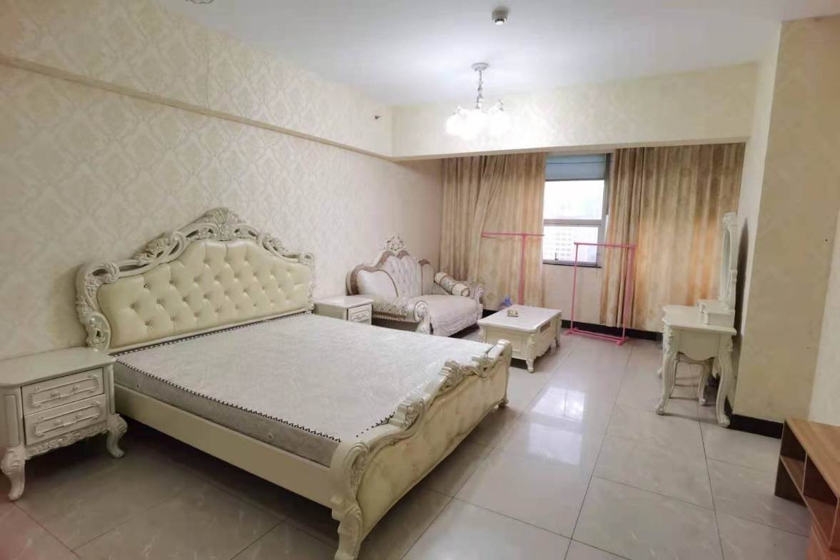 湖南信息大厦  1室1厅1卫    2200.0元/月户型图