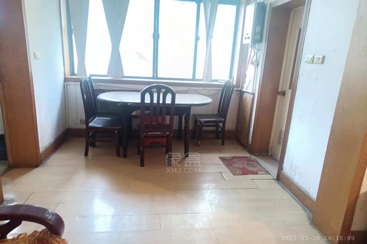 选矿生活区云峰阁一村  3室2厅2卫    1000.0元/月室内图