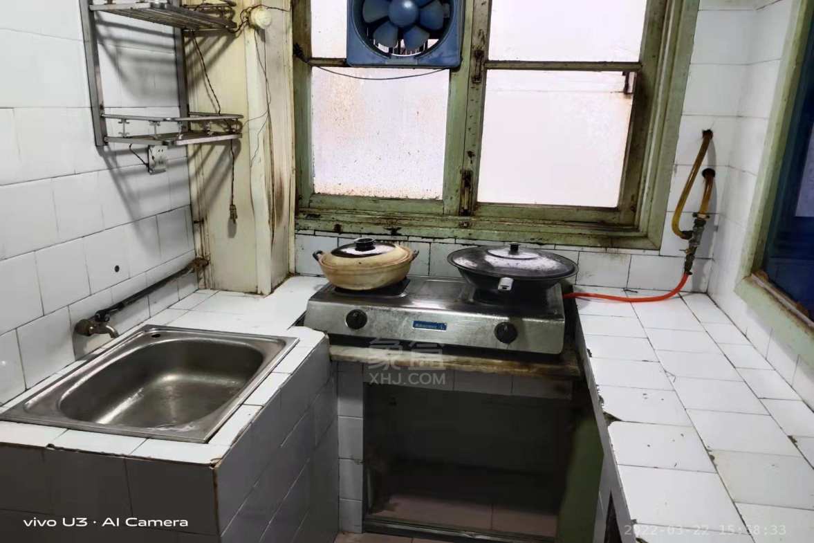 花园一村  2室1厅1卫    1000.0元/月 花园一村  2室1厅1卫    1000.0元/月室内图