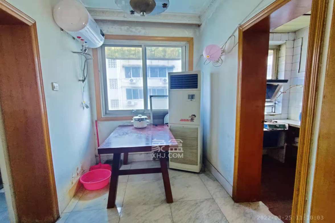 南园小区  2室2厅1卫   1600.00元/月室内图