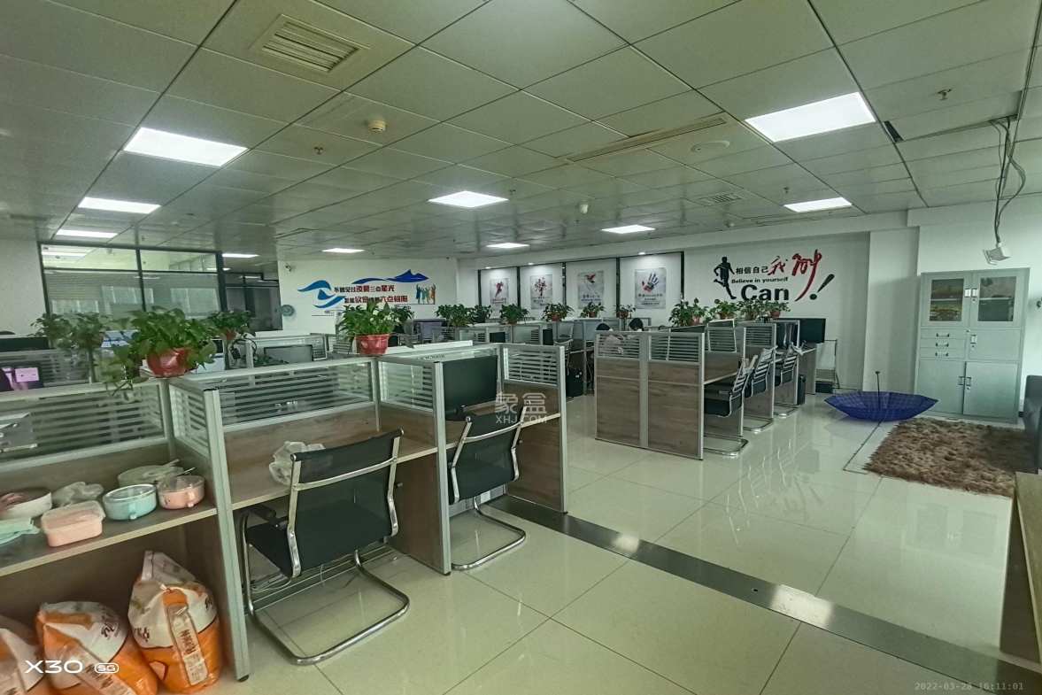 长沙西中心  1室1厅1卫    18000.0元/月室内图