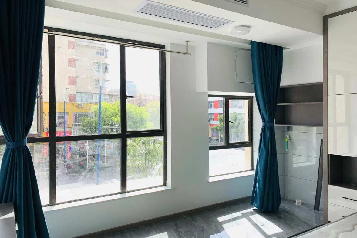 朝阳时光 1室1厅1卫 1600.0元/月 朝阳时光 1室1厅1卫 1600.0元/月室内图