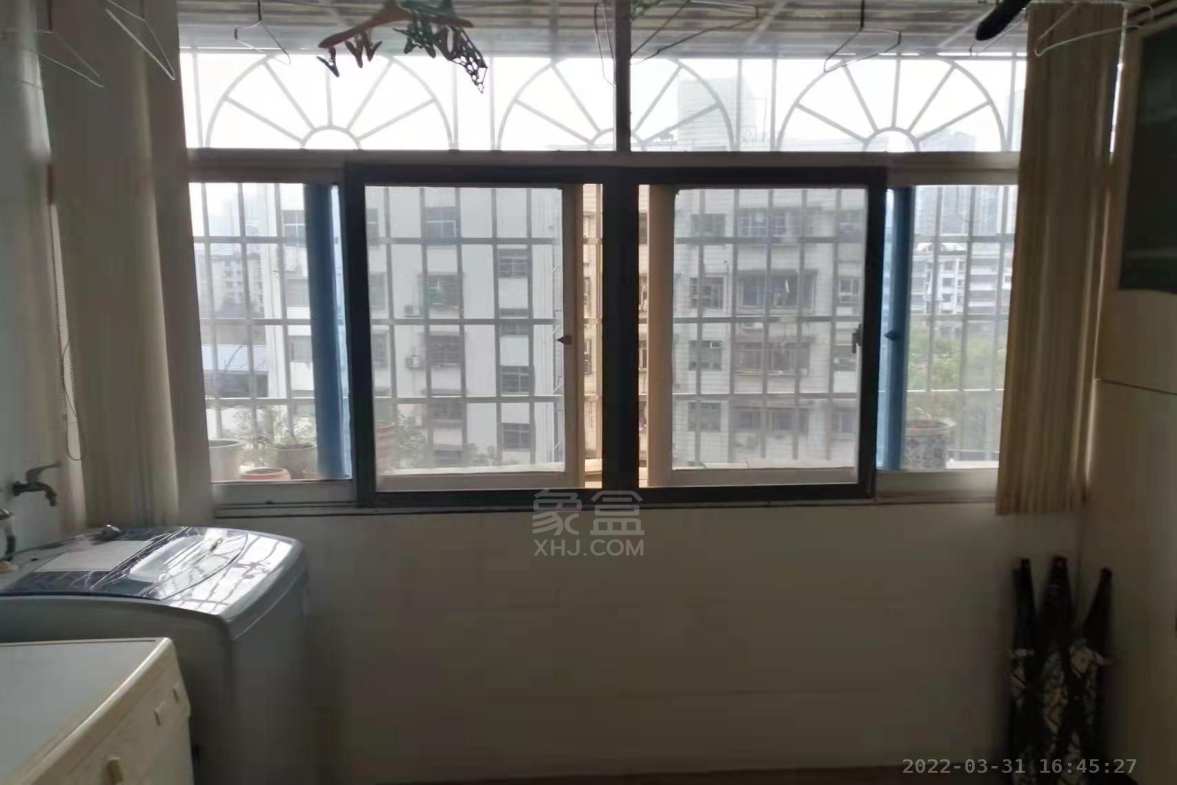 天元区公安小区(黄河北路196号) 3室2厅2卫 1500.0元/月 天元区公安小区(黄河北路196号) 3室2厅2卫 1500.0元/月小区图