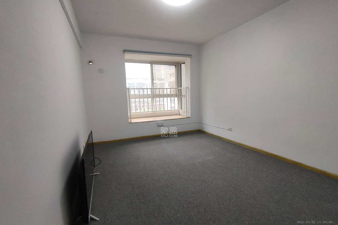 申奥美域  3室2厅1卫    3000.0元/月室内图