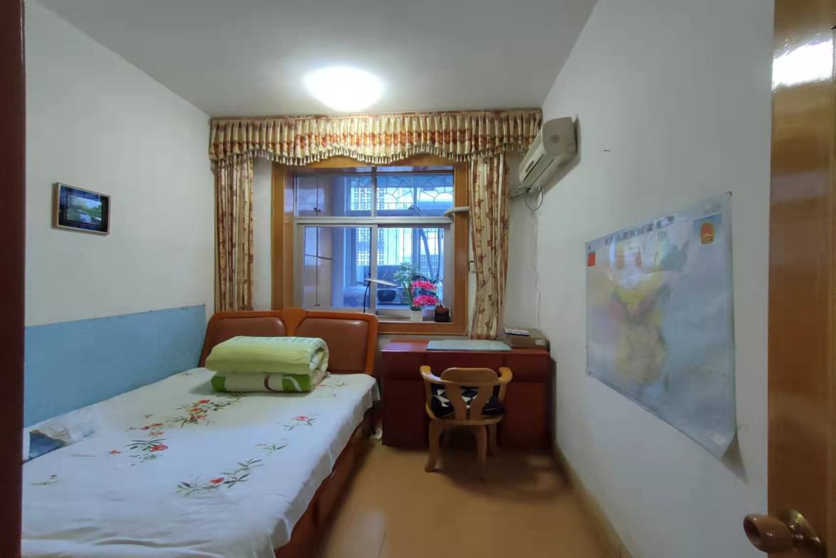 菊苑小区西区  3室2厅1卫    59.8万卧室