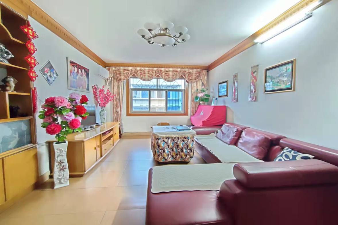 菊苑小区西区  3室2厅1卫    59.8万客厅