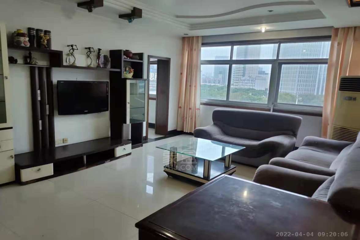 保利高尚小区  3室2厅2卫    2000.0元/月室内图