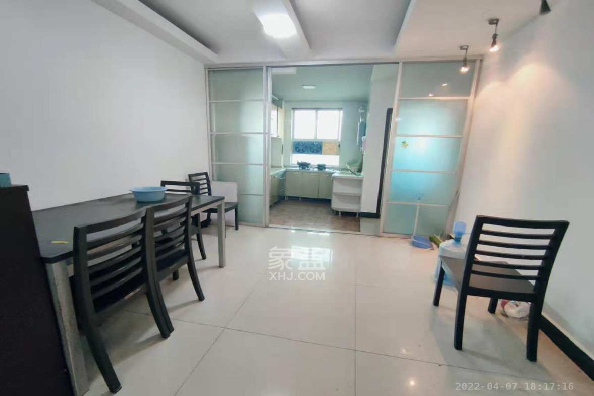 富湘园  3室2厅1卫    2600.0元/月室内图