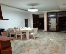 檀香山  3室2厅2卫    2000.0元/月